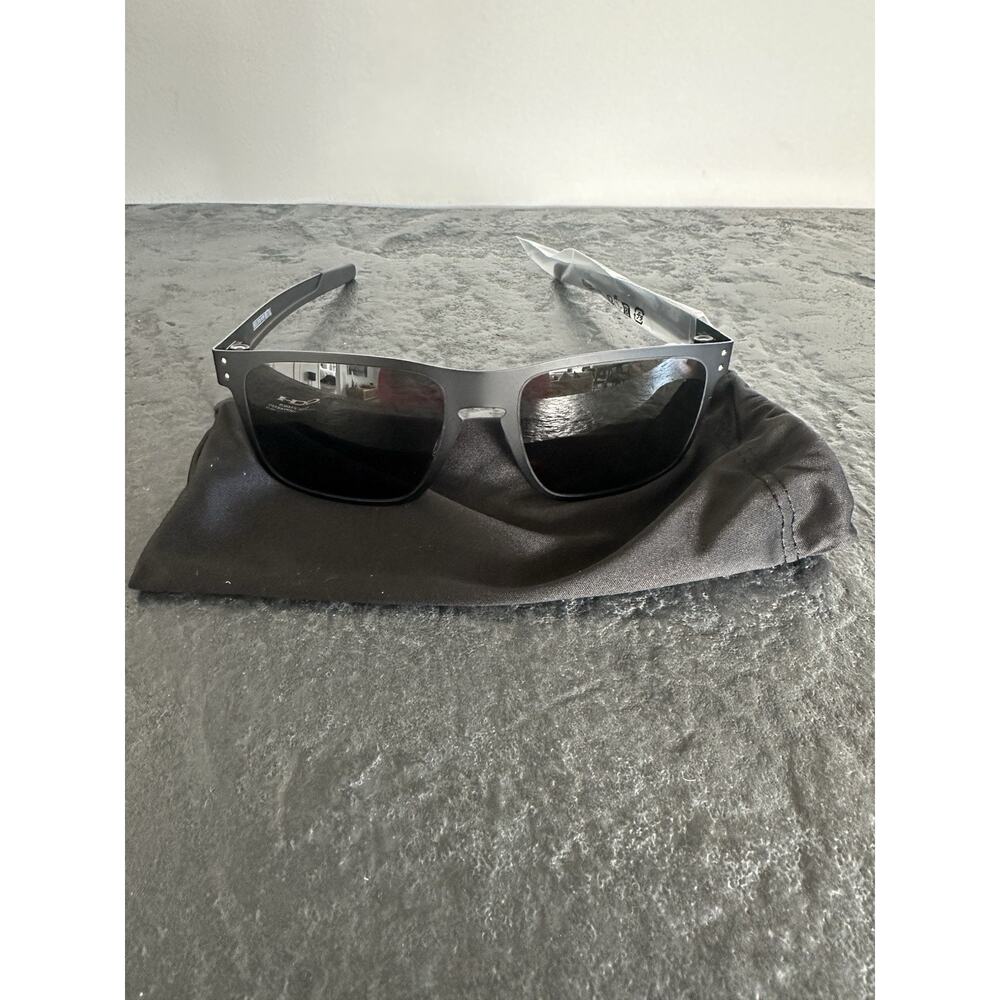 NWT Oakley Holbrook OO4123-412311-55 Men's Square Sunglasses